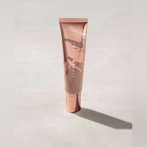 Fenty Beauty - Body Sauce Body Luminizing Tint - Shade Hunnie Hunnie - $52